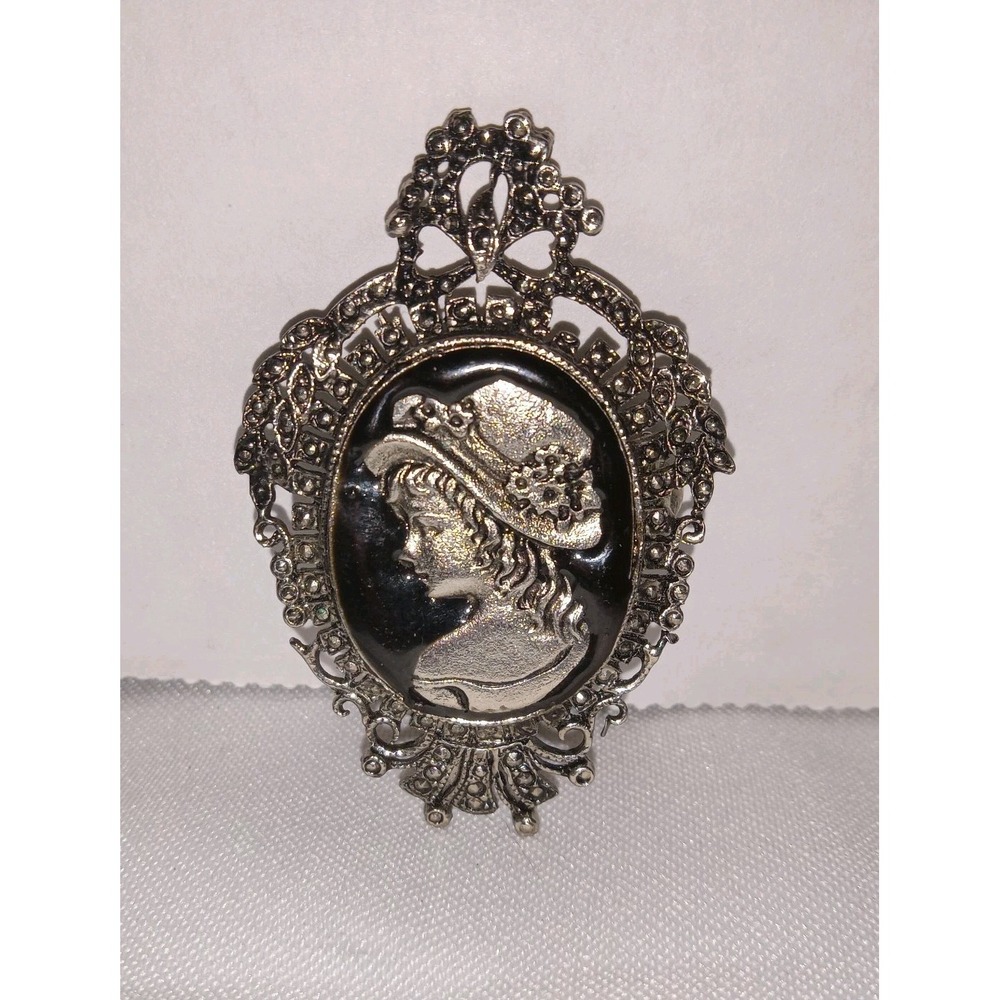 Unbranded Cameo Brooch Women OS Black Silver Tone Victorian Style Pin
